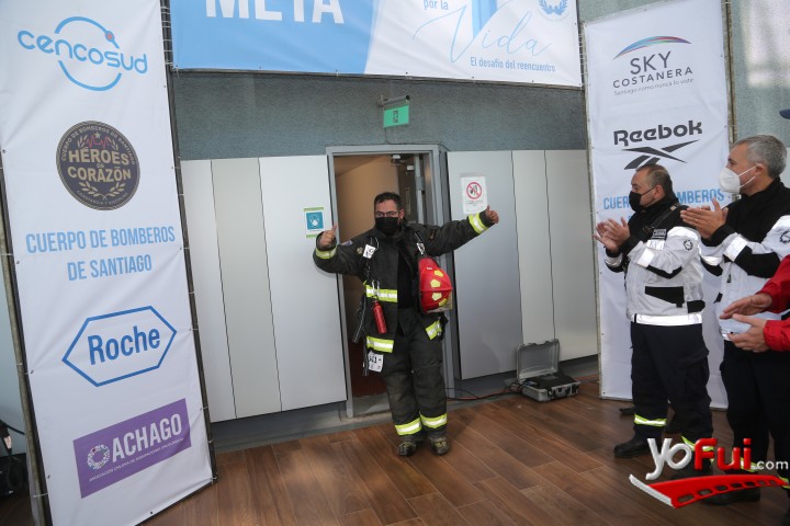Bombero llegando a Sky Mirador