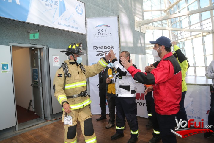 Bombero llegando a Sky Mirador