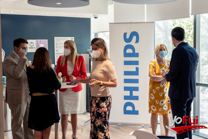 Fotografía en Embajadora de los Países  Bajos Visitó Instalaciones de Philips Chile, Philips Chile
