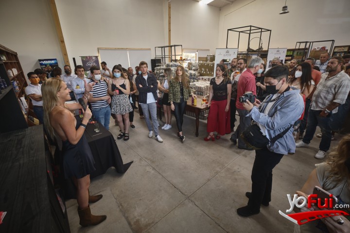 Fotografía en KORB lanza nueva sucursal en Colina y renovada web, Bazar Pyme KORB