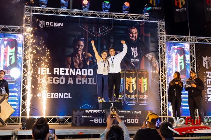 Constanza Cabrera (ganadora), Lucas Ozaki (ganador)