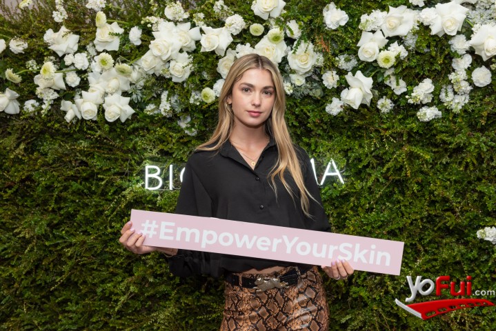 Catalina Izcue en Lanzamiento Oficial BIODERMA