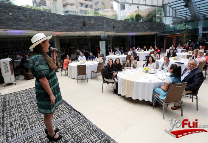 Ana Beatrzi Ontaneda V. /Directora de Promoción y Mercadeo