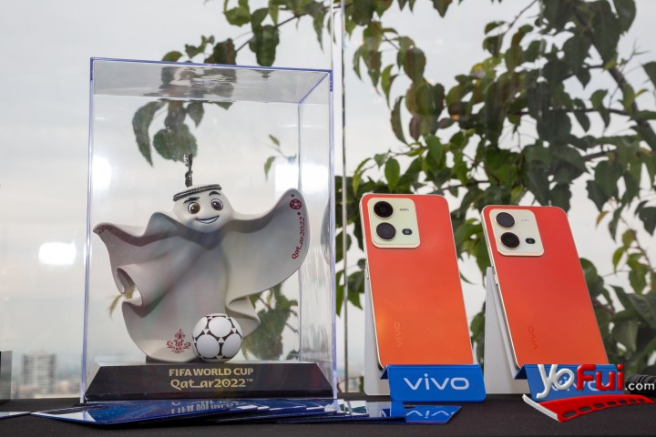 Fotografía en vivo lanza nuevos dispositivos V25 y V25Pro, Terraza del Hotel Hyatt Centric