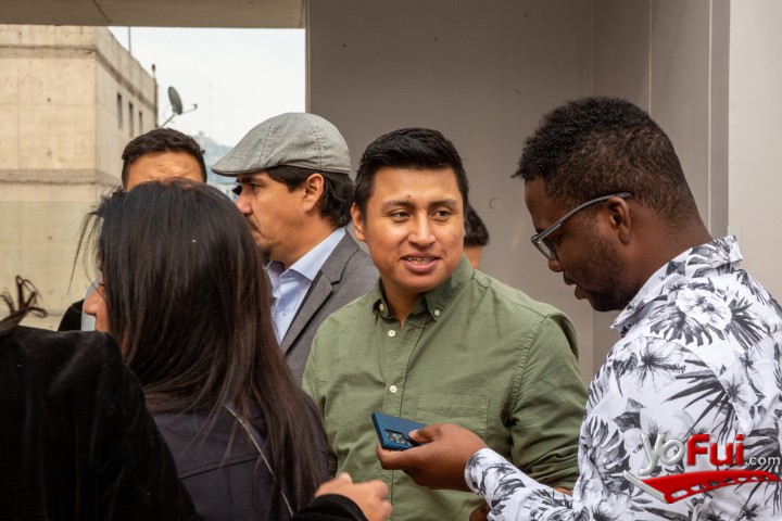 Fotografía en vivo lanza nuevos dispositivos V25 y V25Pro, Terraza del Hotel Hyatt Centric