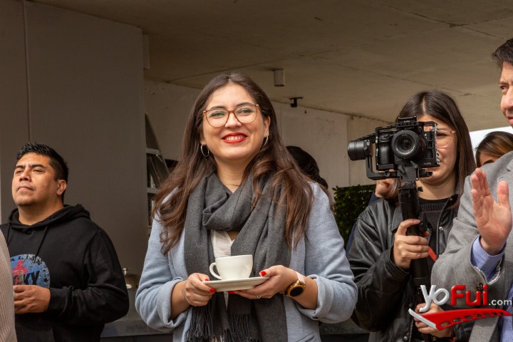 Fotografía en vivo lanza nuevos dispositivos V25 y V25Pro, Terraza del Hotel Hyatt Centric