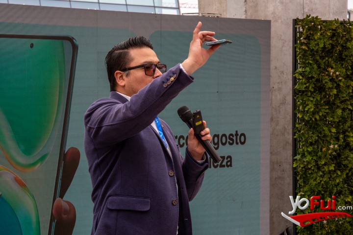 Fotografía en vivo lanza nuevos dispositivos V25 y V25Pro, Terraza del Hotel Hyatt Centric
