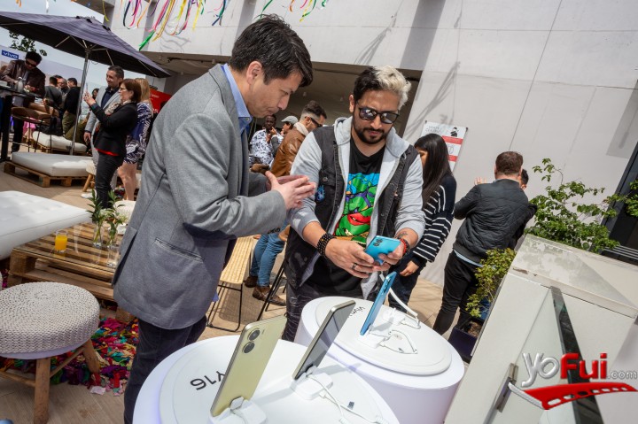 Fotografía en vivo lanza nuevos dispositivos V25 y V25Pro, Terraza del Hotel Hyatt Centric