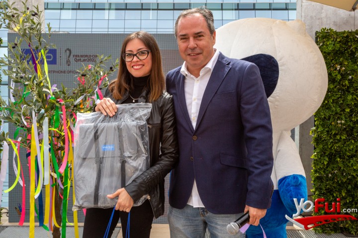 Fotografía en vivo lanza nuevos dispositivos V25 y V25Pro, Terraza del Hotel Hyatt Centric