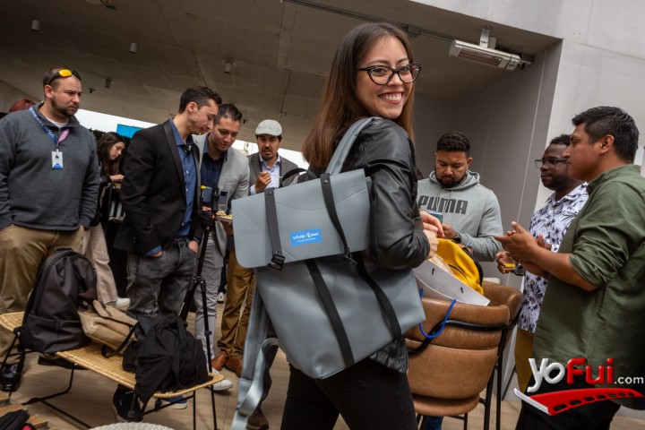Fotografía en vivo lanza nuevos dispositivos V25 y V25Pro, Terraza del Hotel Hyatt Centric