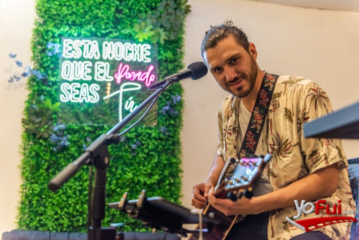 Cristián Valencia, músico