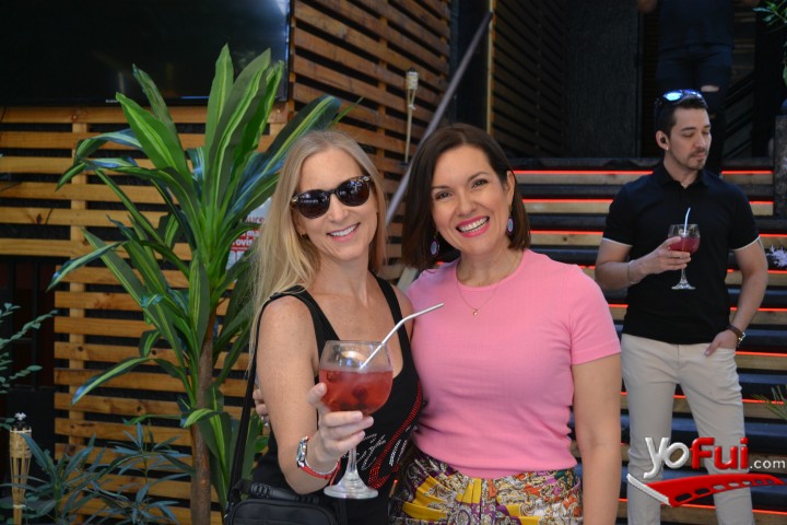 Fotografía en FitLine lanza su nuevo producto en Chile, Restorán Tabú