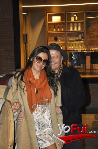 Camila Mainz, Francisco D ’tobar