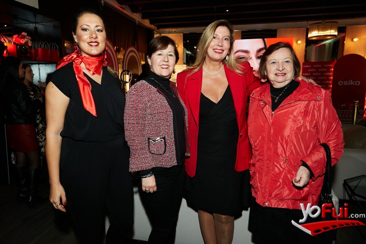 Mileva Argeli, Directora de Marketing  de Belcorp, Claudia Contreras, Lisa Weinrich, Gerente Comercial en Belcorp ésika-Lbel-Cyzone, Marina Meneses Weber