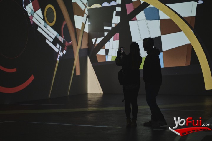 Fotografía en Inauguración Fixiona:  El primer espacio de arte inmersivo en Chile, Fixiona