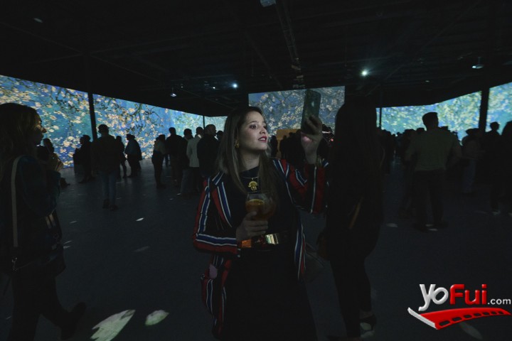 Fotografía en Inauguración Fixiona:  El primer espacio de arte inmersivo en Chile, Fixiona