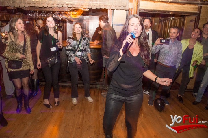 Karaoke con Vivian Budinich