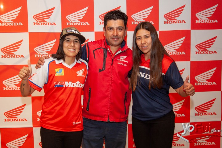 Tania González, Juan Estrada, Valeria Rodríguez