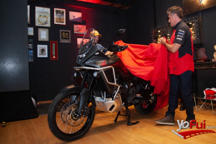 Fotografía en Honda lanzó XL750 TRANSALP ideal para turismo aventura y la ciudad, Living de Chaleco López