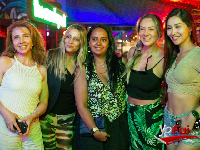 Daniela Camus, Carola Julio, Macarena Moyano, Janine Leal, Eileen Pérez