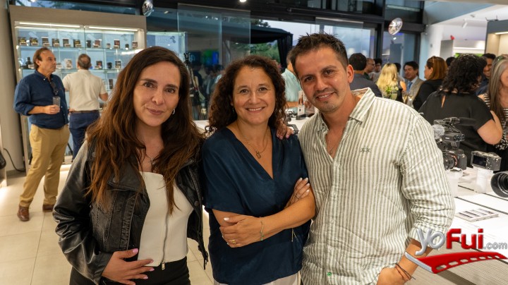 Paula Stuart, ejecutiva DF, Paulina Vega, directora de Mejora Comunicaciones, Pablo Cisternas, arquitecto