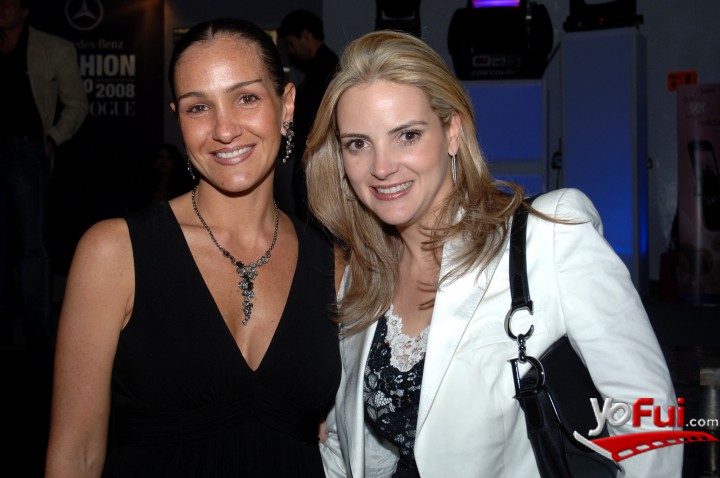 Veronica Cattori, Maria Mena