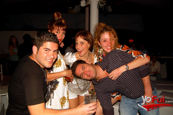Juan Pablo Wade, Ana Karla Escobar, Santina Franco, Jose Aparicio, Yilda Càseres