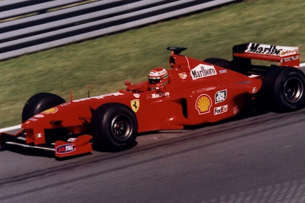 Irvine, allegro irlandese tra la rossa e Schumi