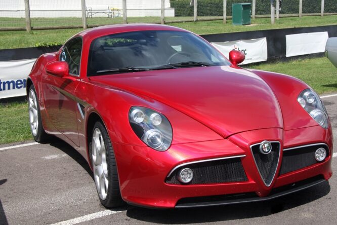 Alfa Romeo, a 10 anni dalla fine del sogno 8C Competizione