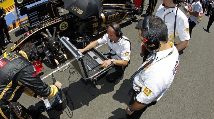 F1| GP di Singapore 2011: la preparazione dei motori Renault