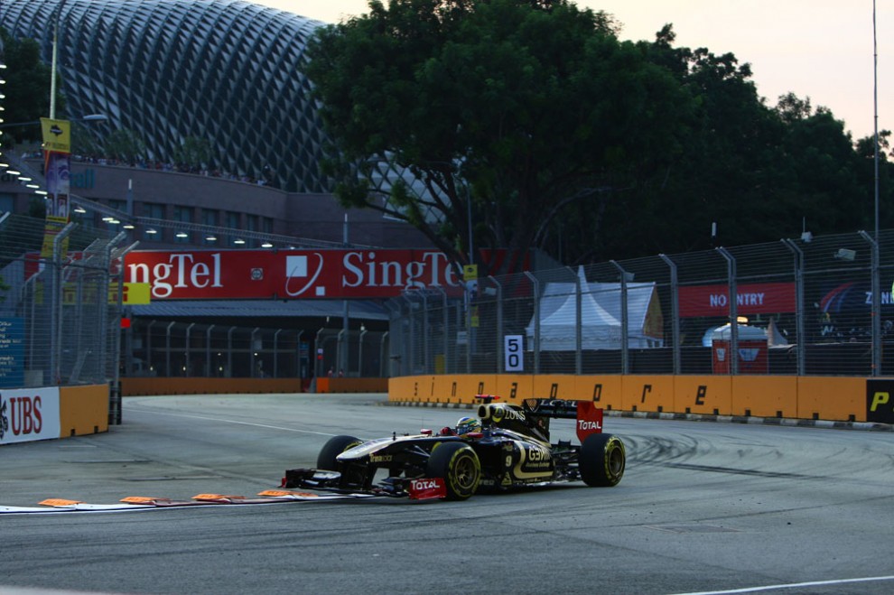 F1| GP Singapore 2011: La Renault abbandona il nuovo pacchetto aereodinamico