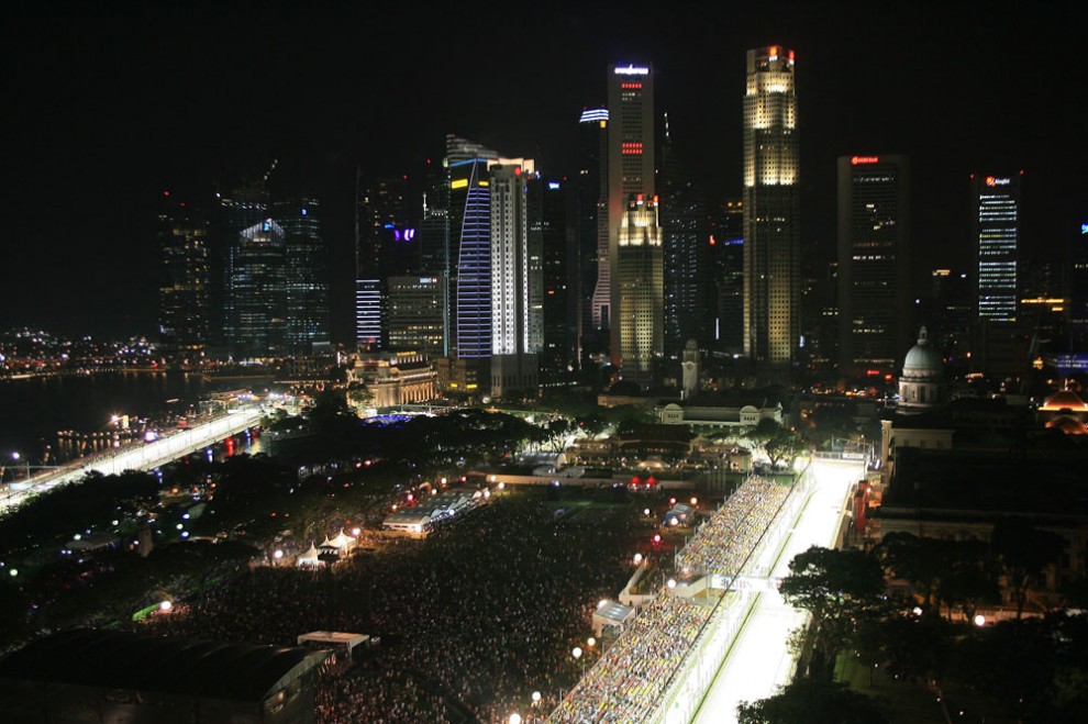 F1 | GP di Singapore rinnova con Ecclestone: fino al 2017