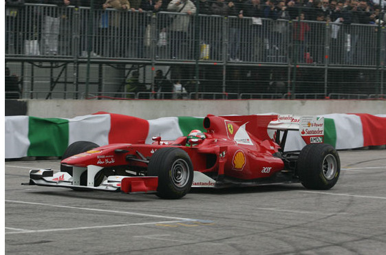 Bologna 3 dicembre 2011: Ferrari F1 al Motor Show