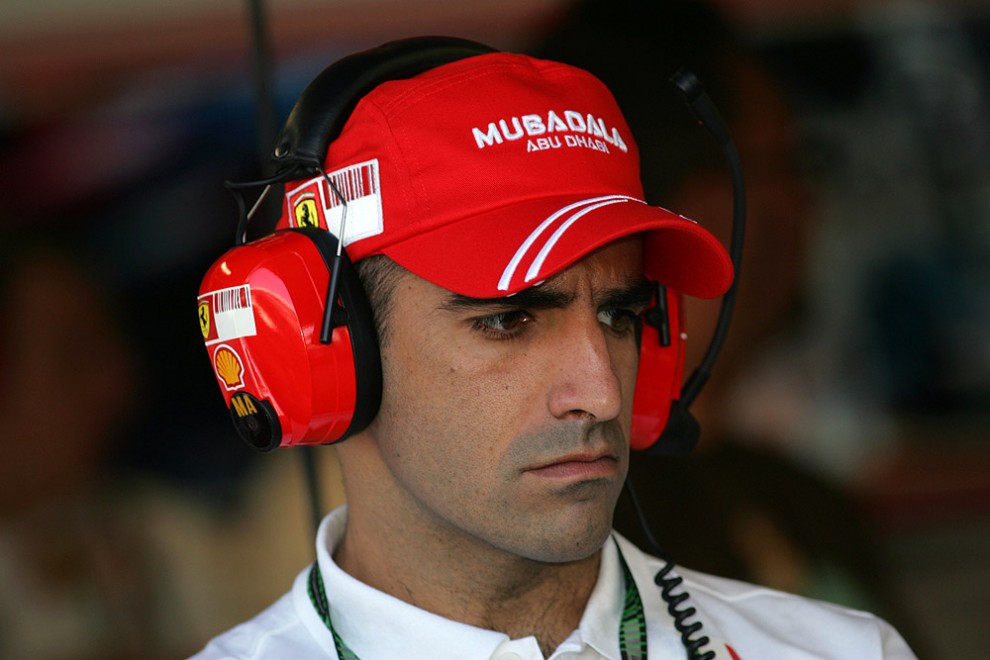 F1 | La Ferrari F2008 in Qatar con Marc Gené