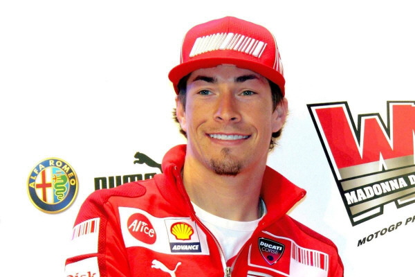 MotoGp | Nicky Hayden pluri-fratturato!