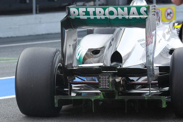 F1 | Ecco come funziona l’ala posteriore della Mercedes