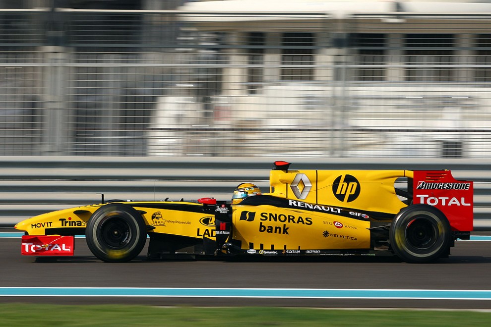 F1 | Pirelli utilizzerà la Renault R30 come test car