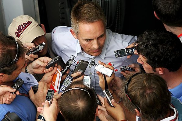 F1 | Whitmarsh: la Formula 1 è in modalità “sopravvivenza”