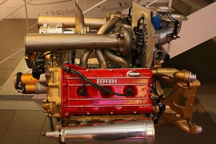 Ferrari-126-CK_motore turbo