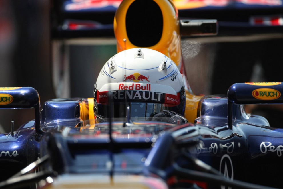 F1 | Vettel conquista la Pole a Valencia. Eguagliati Prost e Clark