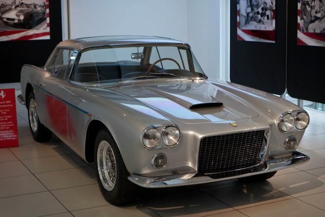 Ferrari 400 Superamerica Agnelli