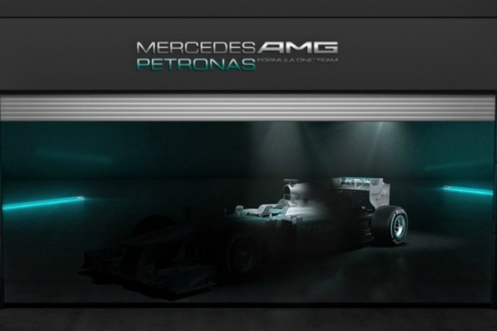 F1 | Mercedes: continua lo “svelamento” via Twitter della W04