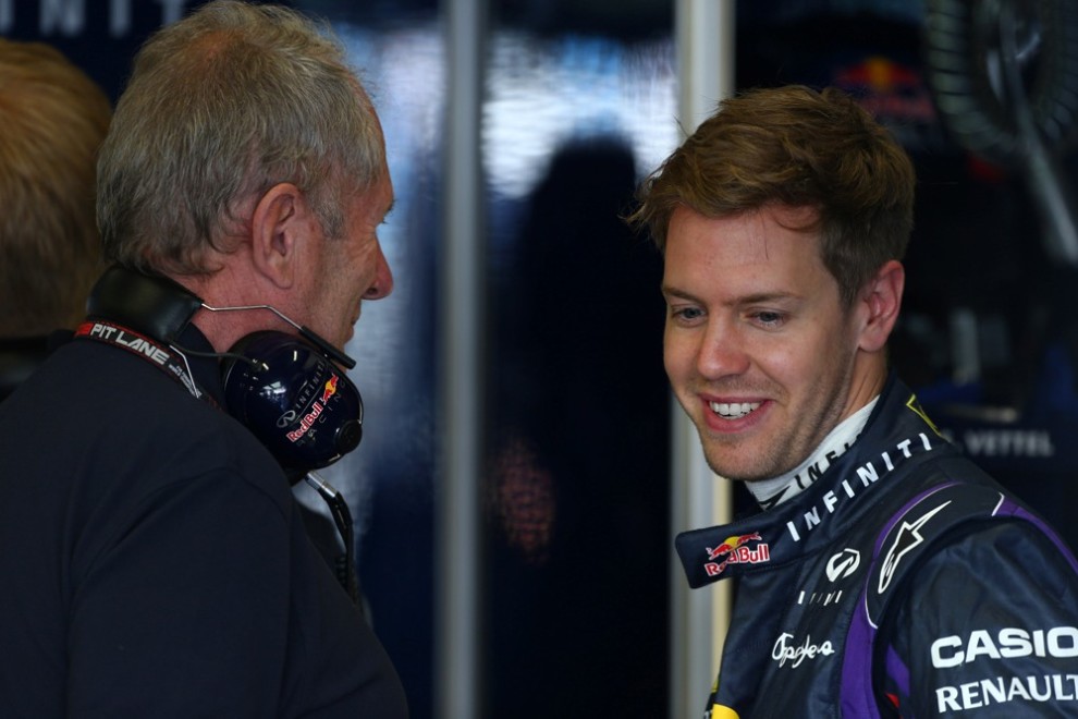 Vettel_Marko_Box_GPAustralia_2013_Libere1