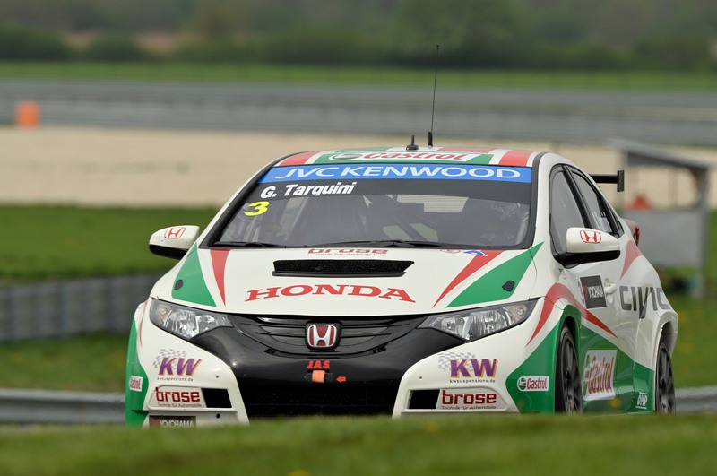 Wtcc | Slovakiaring, Qualifica: tripletta Honda con Tarquini al comando