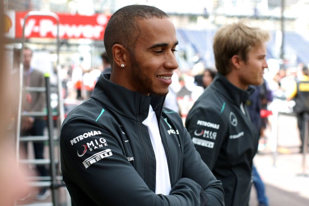 F1 | Hamilton: “Sarebbe bello vedere Kimi su una Red Bull”