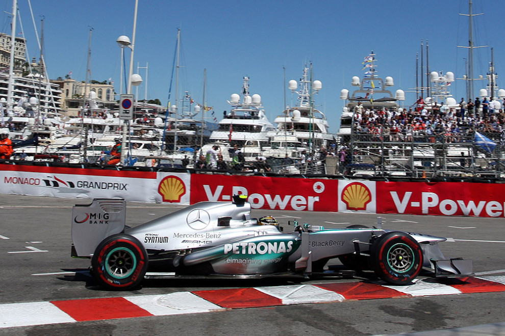 F1 | Hamilton si congratula con Rosberg