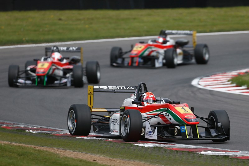 FIA F3 | Brands Hatch, Gare: Marciello allunga ancora, che botto Lewis!