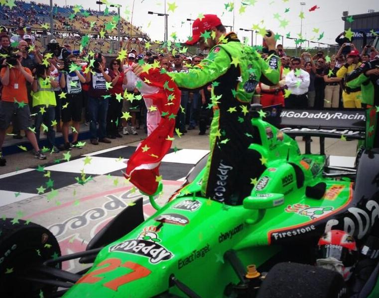 Indycar | Hinchcliffe vince la sua prima gara su ovale in Iowa