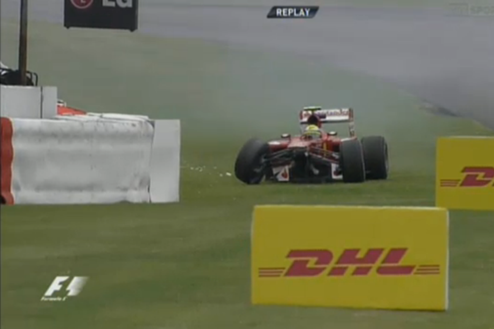 Massa_Ferrari_Crash_Silverstone_2013_PL2