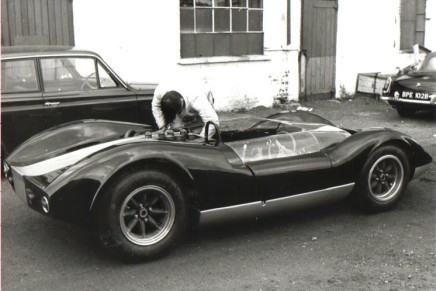 McLaren M1 1964